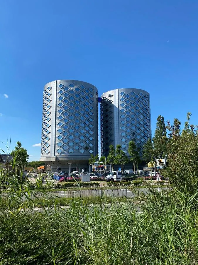 ***  Hotel De Keizerskroon Amsterdam-Schiphol-Halfweg Netherlands